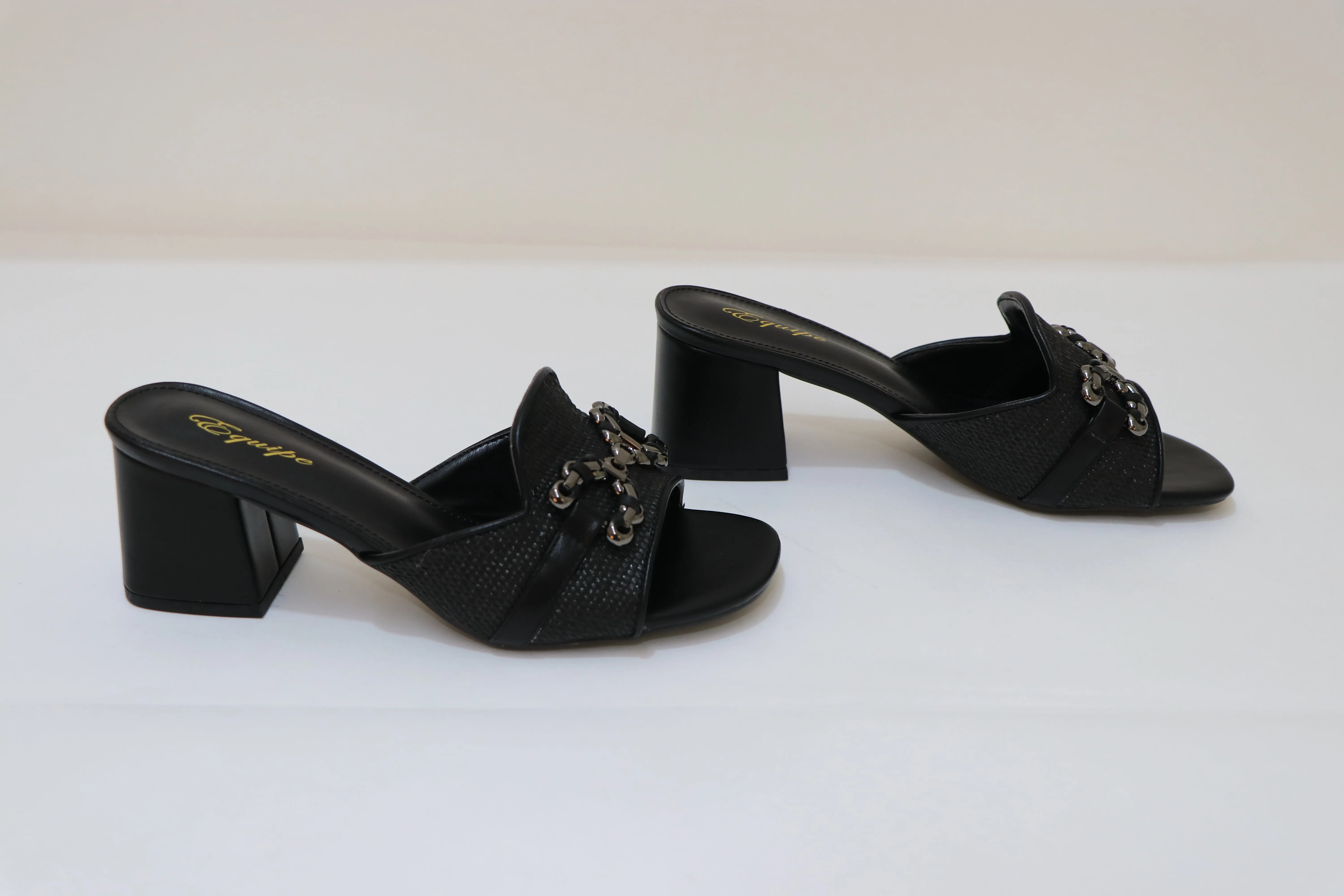 EQUIPE Short Heel Mules