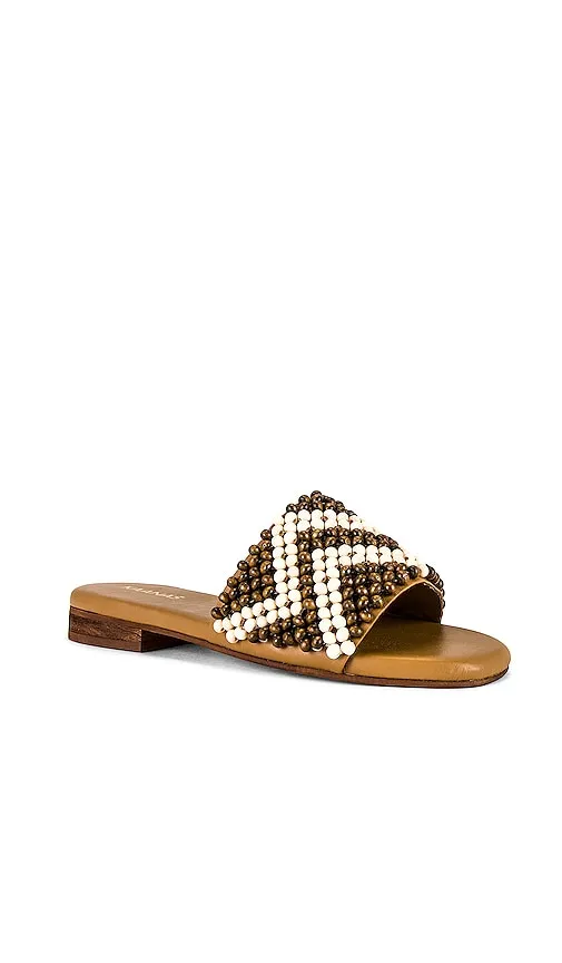 Kaanas Alama Slide in Tan