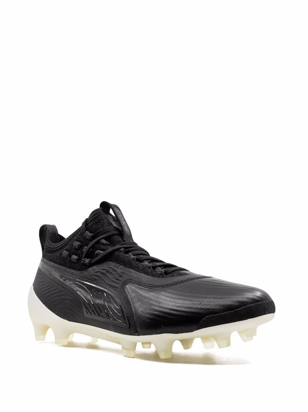 One 19.1 Firm Ground Artificial sneakers