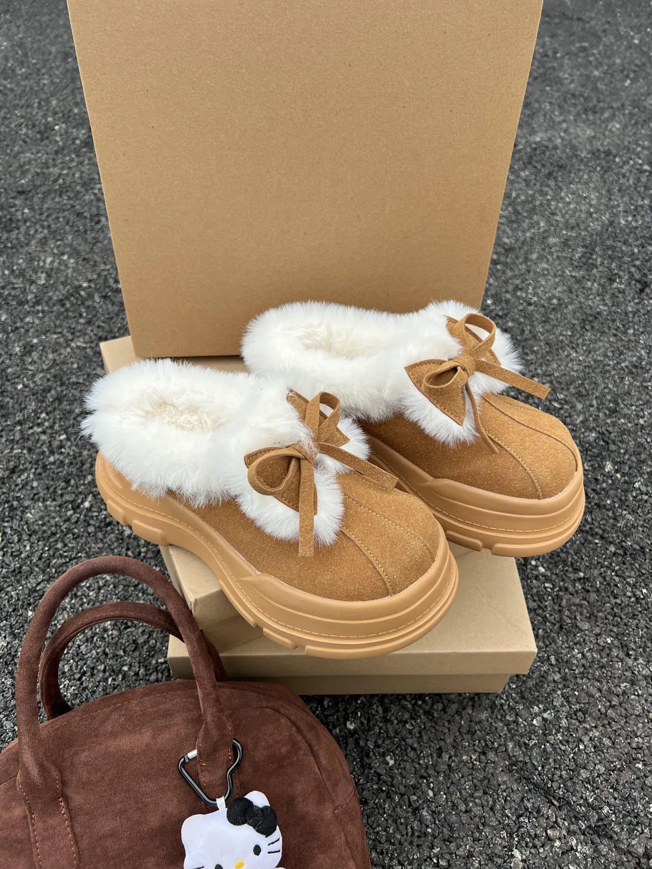 Warm Faux Fur Lined Platform Slippers with Bow Detail