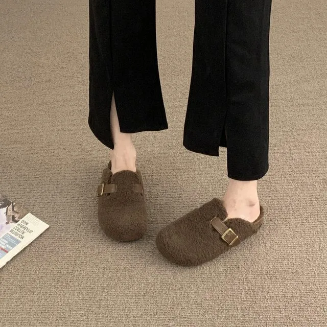 Women's Closed Toe Slippers