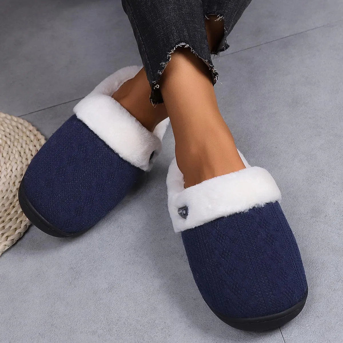 Women’s Warm Non-Slip Slippers in 5 Colors